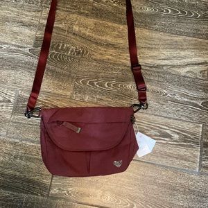 NWT Lululemon bag